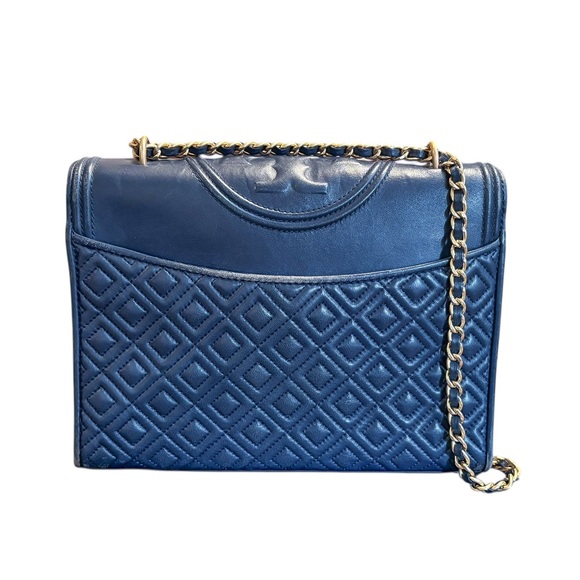 Tory Burch Leather Quilted Fleming Bag - Picture 2 of 12